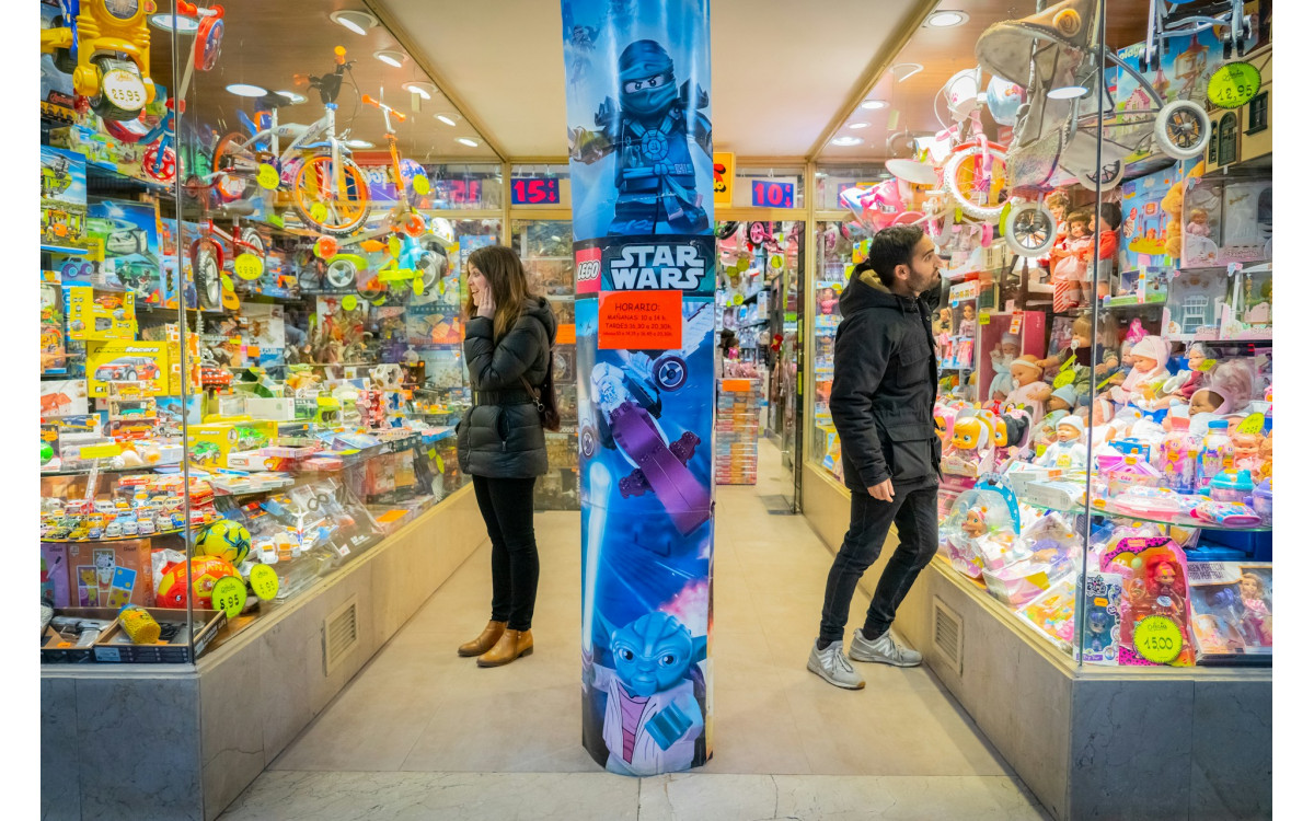 Impulse-Buy Toy Pricing Playbook: Bundles, BOGO, and Shrink Control